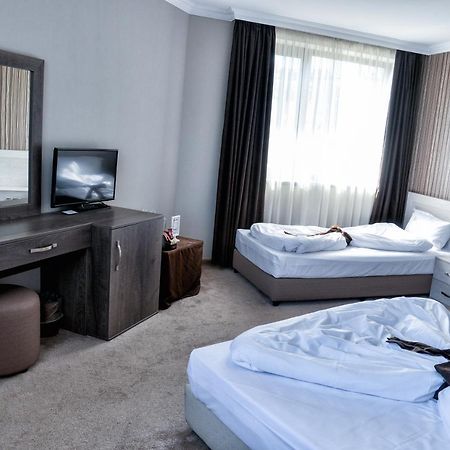 Hotel Nove Szvistov Kültér fotó