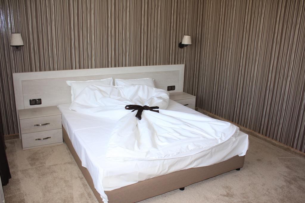 Hotel Nove Szvistov Kültér fotó
