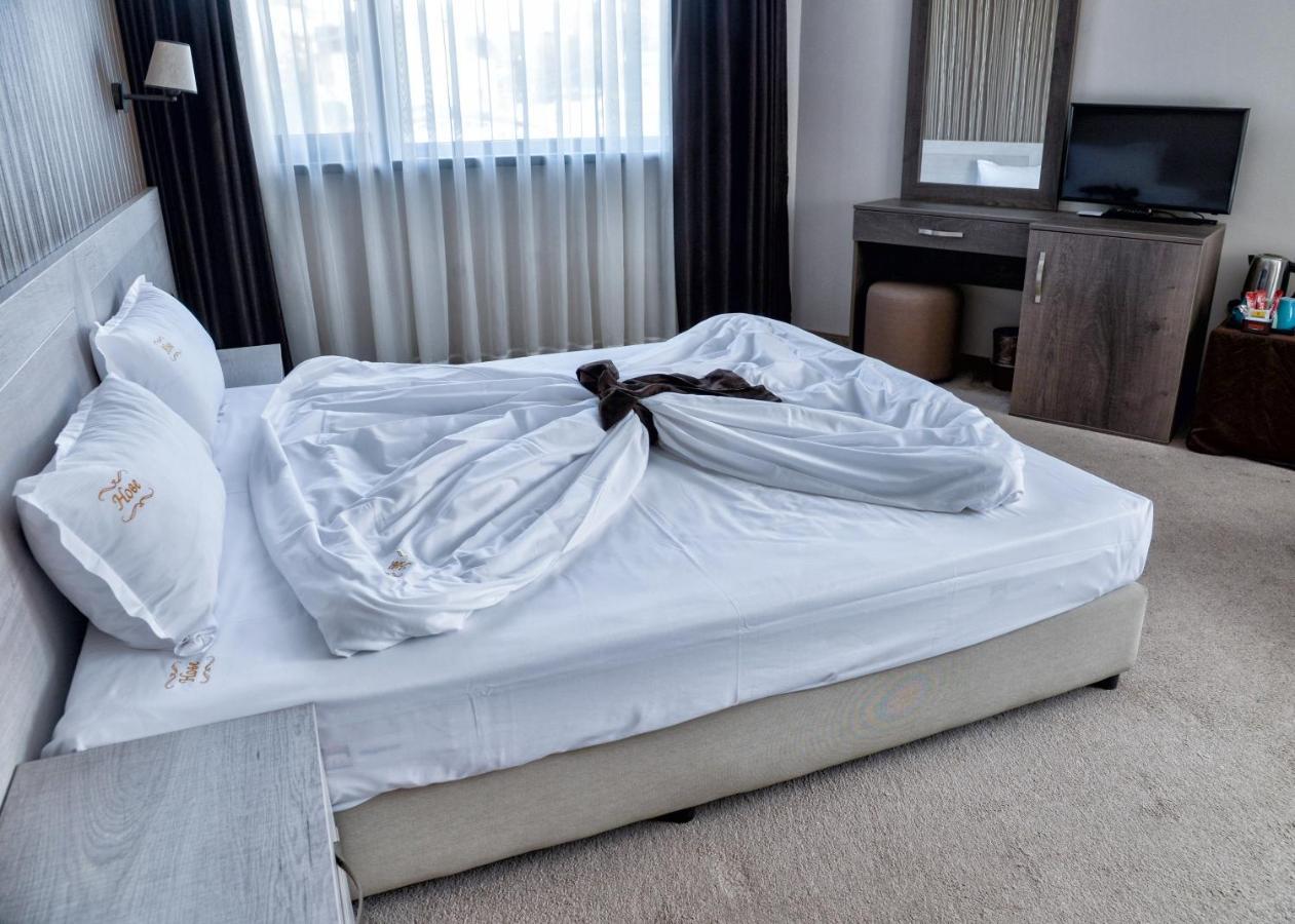 Hotel Nove Szvistov Kültér fotó
